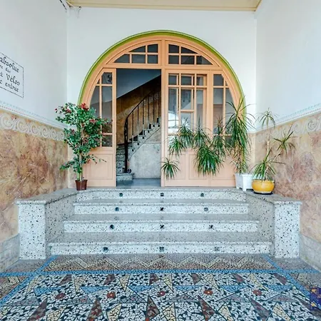 Sous Le Signe De L'art Deco Vue Magnifique * Perpignan